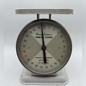 Vintage American Family Scale in White and Silver